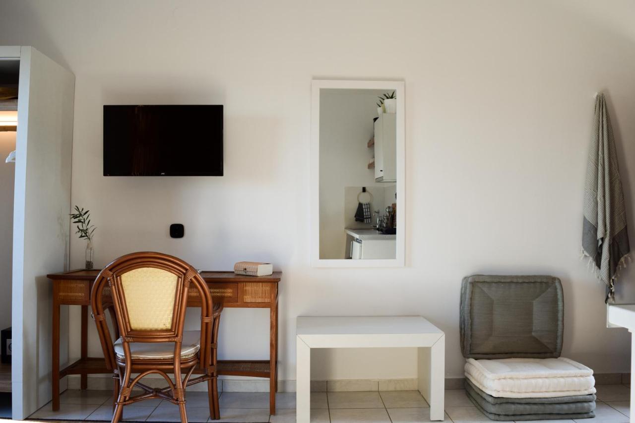 Kanso Rooms Galatas  Exterior photo